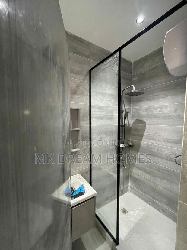 3bdrm House in Lake Side Estate for sale photo 8