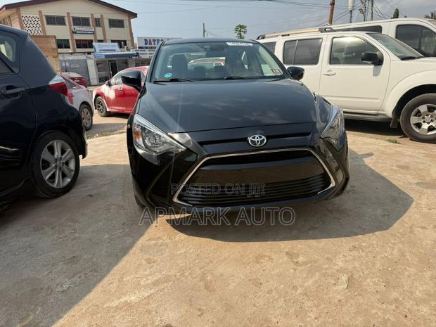 Toyota Yaris iA 1.5 FWD 2017 Black