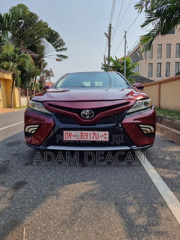 Toyota Camry SE FWD 2020 Burgundy