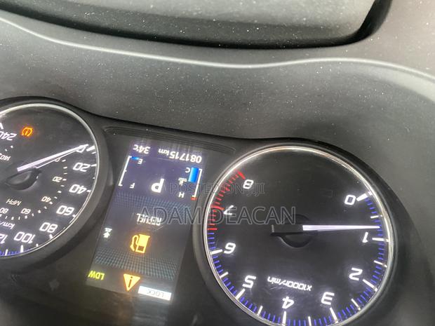 Mitsubishi Outlander 2015 Silver