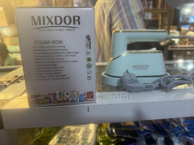 Mixdor Mini Steam Iron photo 3