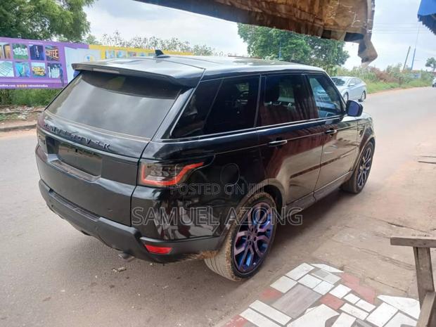 Land Rover Range Rover Sport HSE 4x4 (3.0L 6cyl 8A) 2016 Black