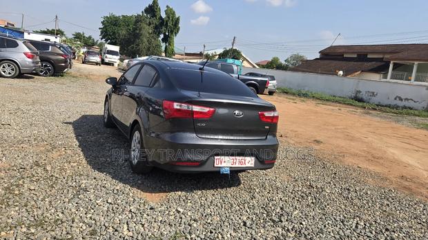 Kia Rio LX 4dr Sedan (1.6L 4cyl 6M) 2016 Gray photo 6