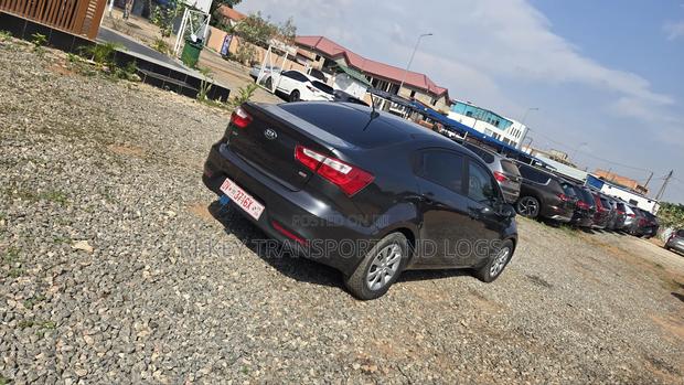 Kia Rio LX 4dr Sedan (1.6L 4cyl 6M) 2016 Gray photo 9