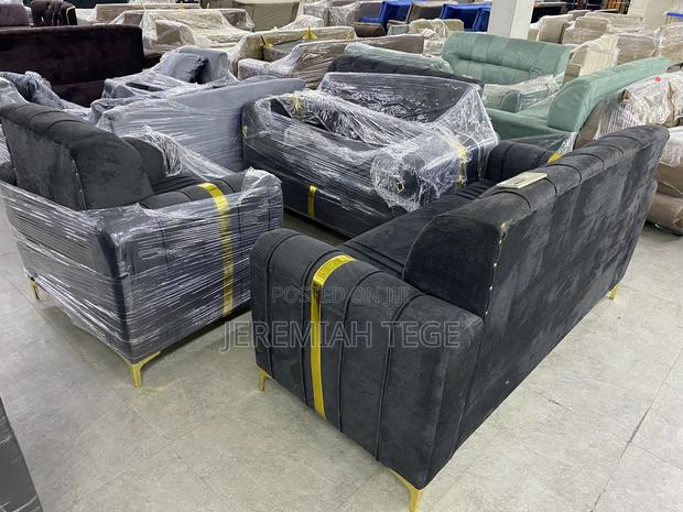 Quality Modern Sofa Set With Golden Leggings photo 2