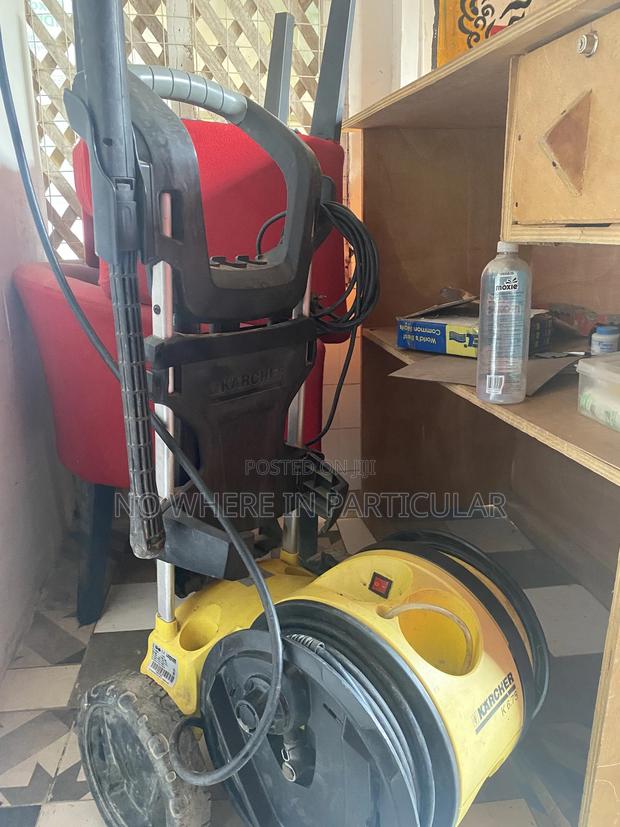 Pressure Washer photo 2