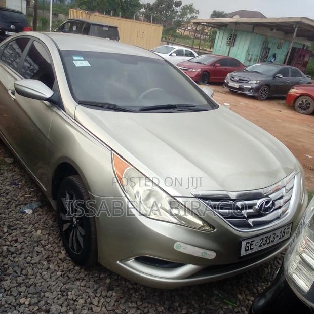 Hyundai Sonata 2013 Gold