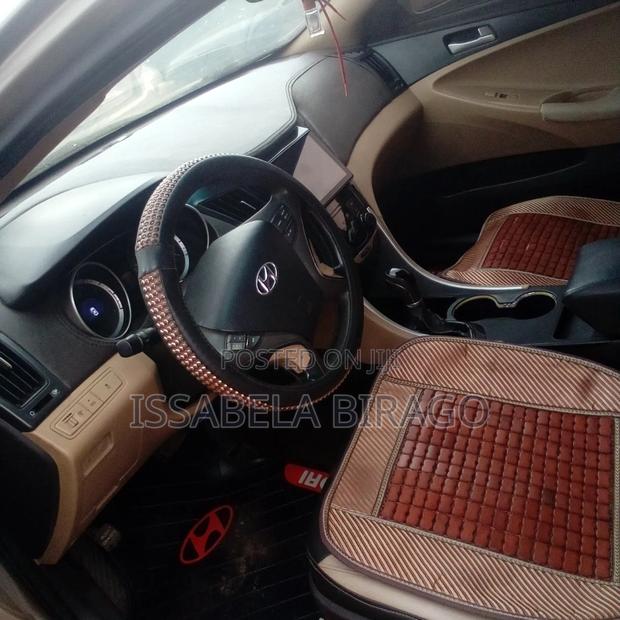 Hyundai Sonata 2013 Gold