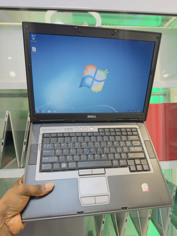 Laptop Dell Latitude D630 3GB Intel Core 2 Duo HDD 160GB photo 6