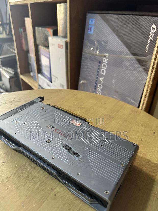Nvidia RTX 2070 Fe 8gb photo 2