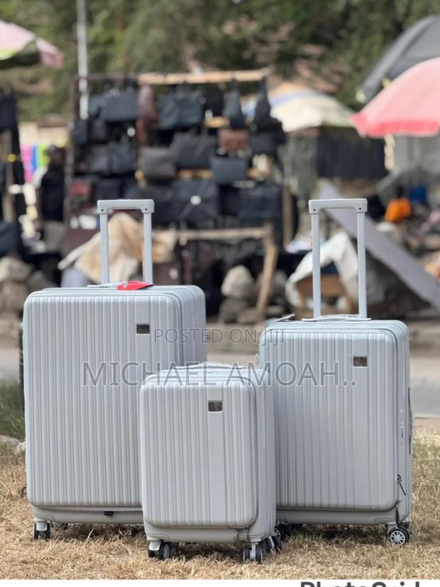 Ayikoo Luggage