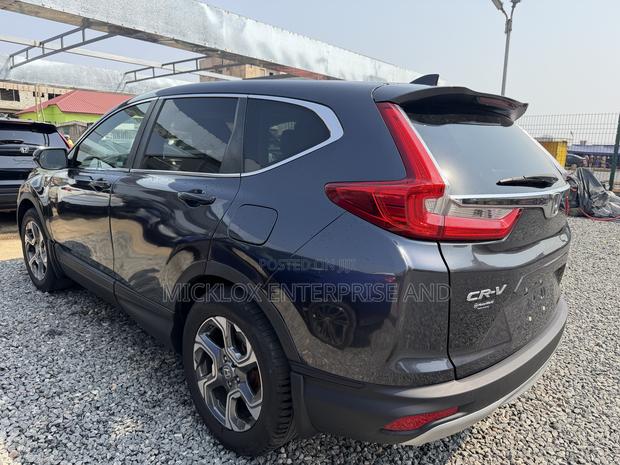 Honda CR-V 2019 Gray