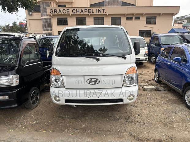 Hyundai Porter for Sale(Directly From Importer)Contact Us O photo 2