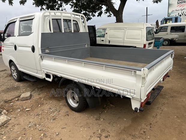 Hyundai Porter for Sale(Directly From Importer)Contact Us O photo 3