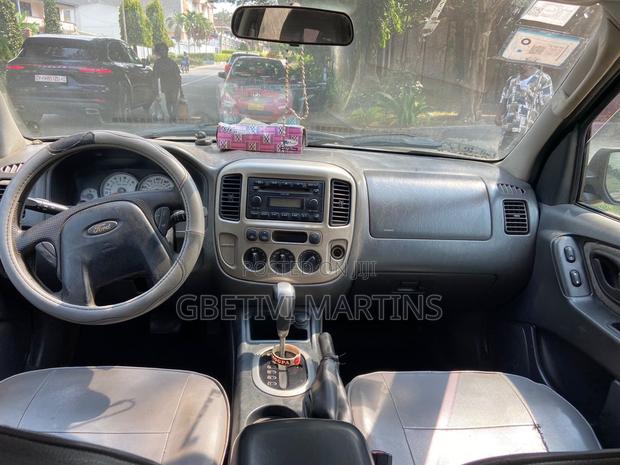 Ford Escape 2006 Gray