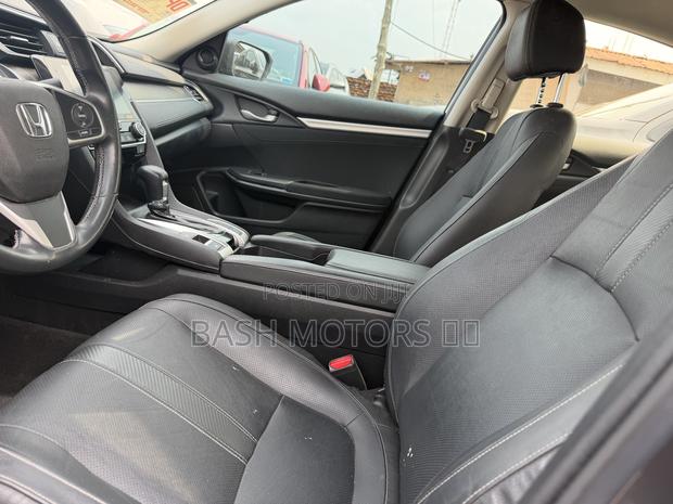 Honda Civic 2018 Black