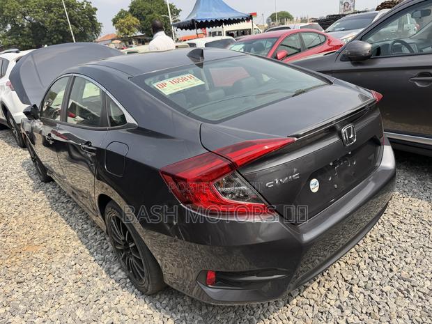Honda Civic 2018 Black