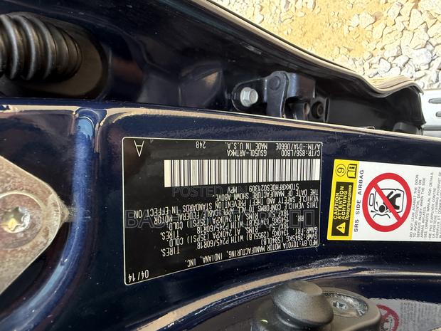 Toyota Highlander XLE 4dr SUV (3.5L 6cyl 6A) 2015 Blue