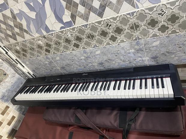 Donner Digital Piano · Photo 4