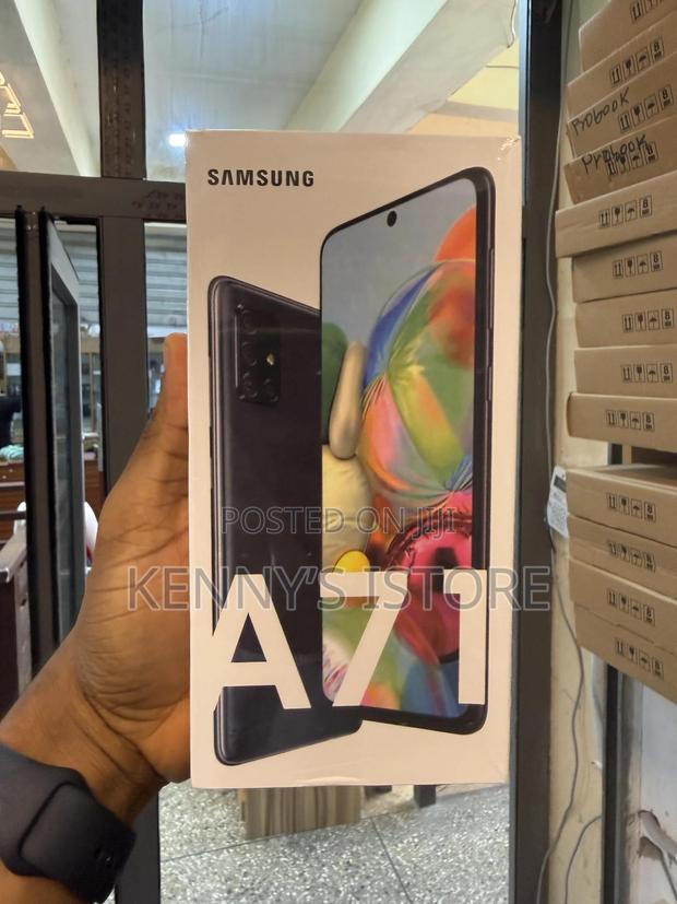 New Samsung Galaxy A71 128 GB Black · Photo 3