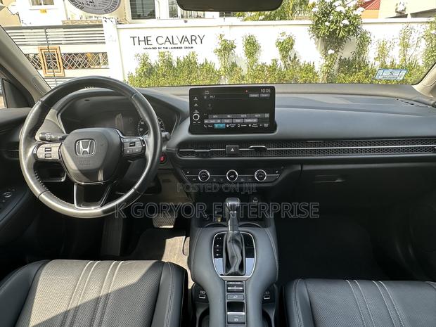 Honda HR-V EX-L AWD CVT 2023 Black photo 4