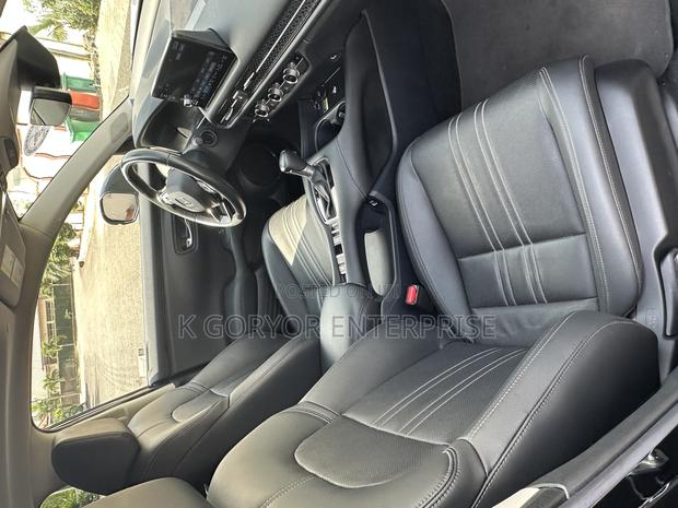 Honda HR-V EX-L AWD CVT 2023 Black photo 7
