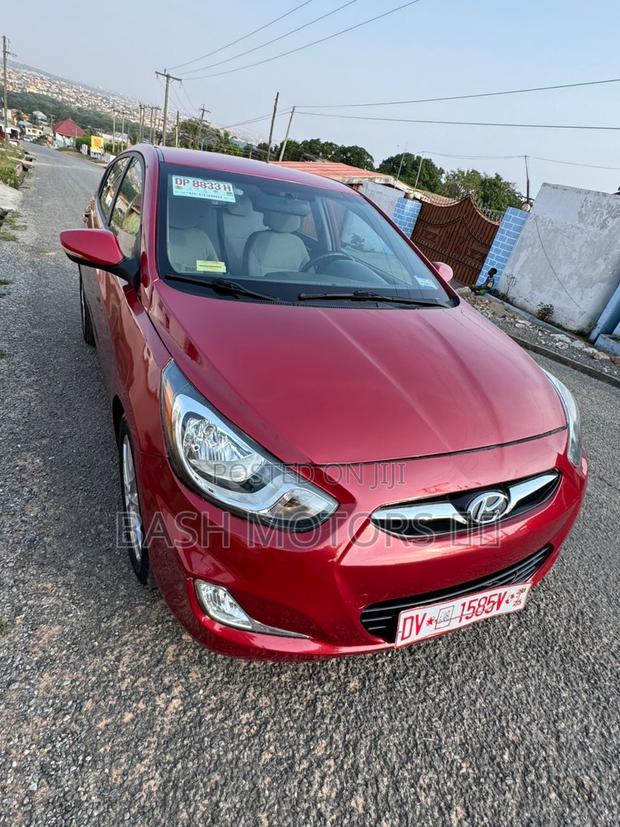 Hyundai Accent 2013 Red