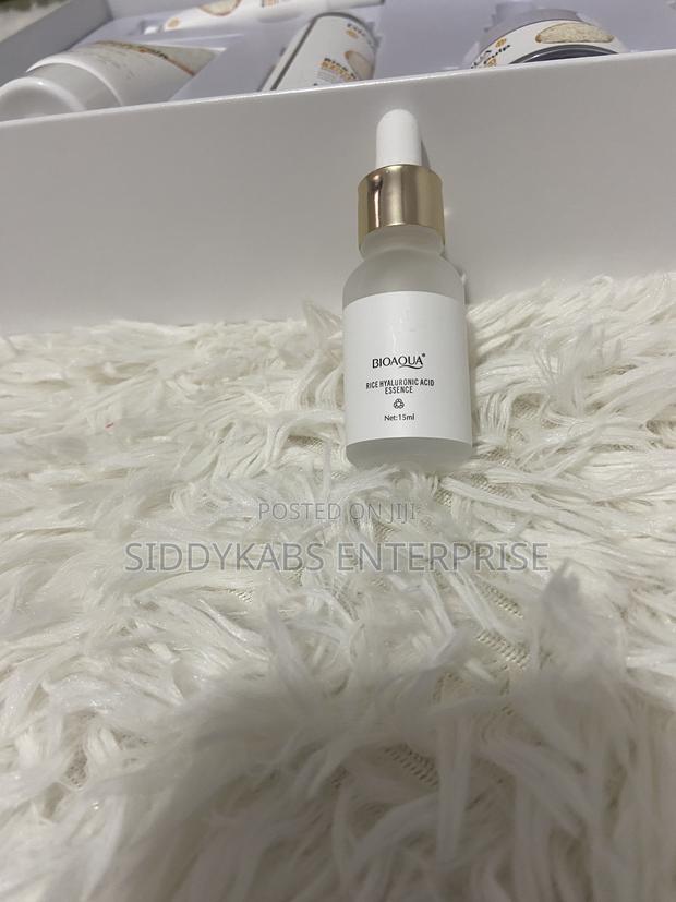 Bioaqua Rice Raw Pulp Essence Serum · Photo 2