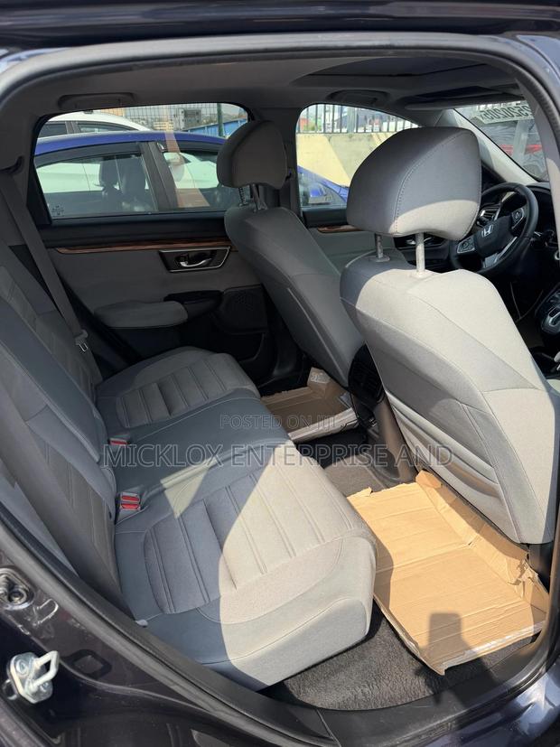 Honda CR-V 2019 Gray