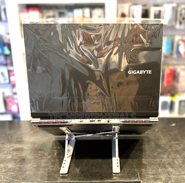 Laptop Gigabyte 32GB Intel Core I7 SSD 1T photo 2