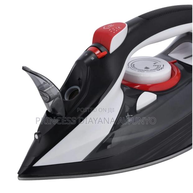 Elbee Smr6 Powerful Steam Iron. photo 2