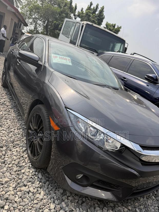 Honda Civic 2018 Black