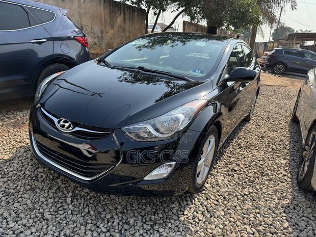 Hyundai Elantra 2013 Black