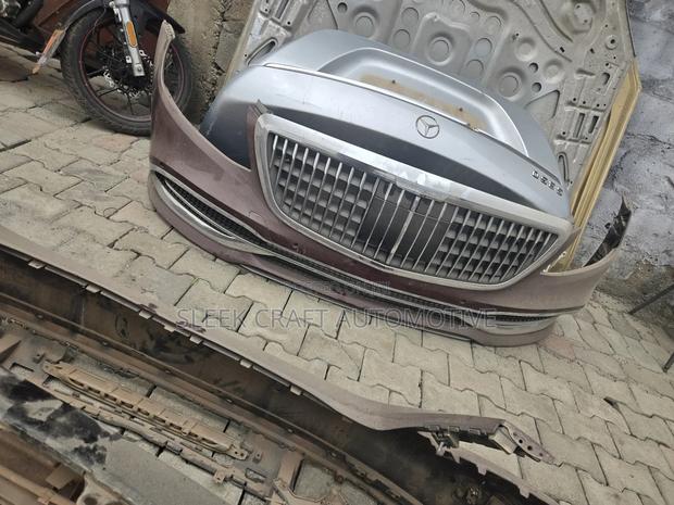 Mercedes Benz S Class Bodyparts photo 2