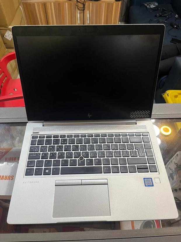 Laptop HP EliteBook 840 G5 8GB Intel Core I5 SSD 256GB