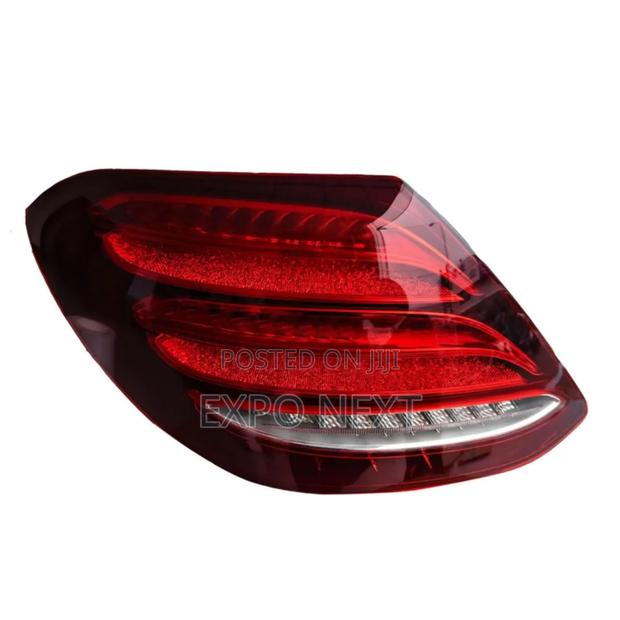 Mercedes-benz E Class 2016-2019 Rear Taillights (Left And Right) photo 4