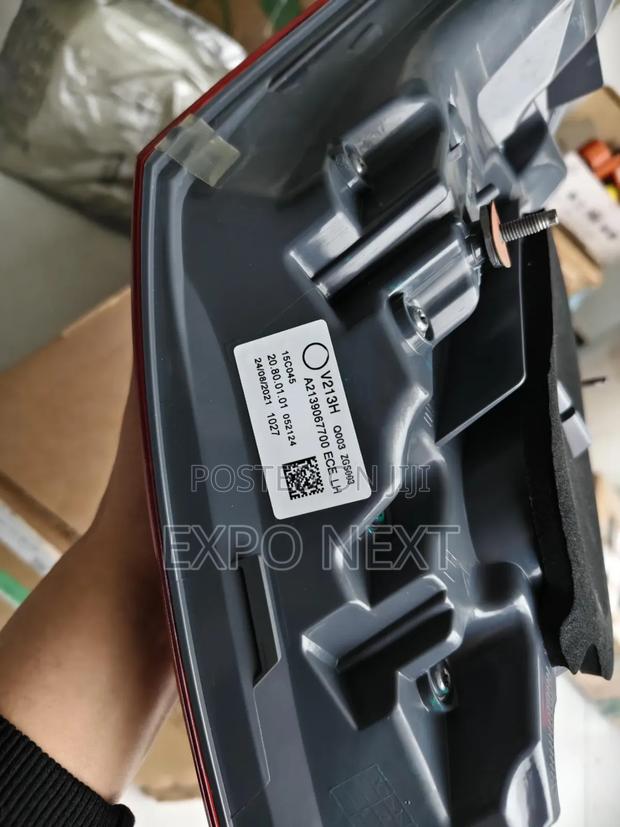 Mercedes-benz E Class 2016-2019 Rear Taillights (Left And Right) photo 6