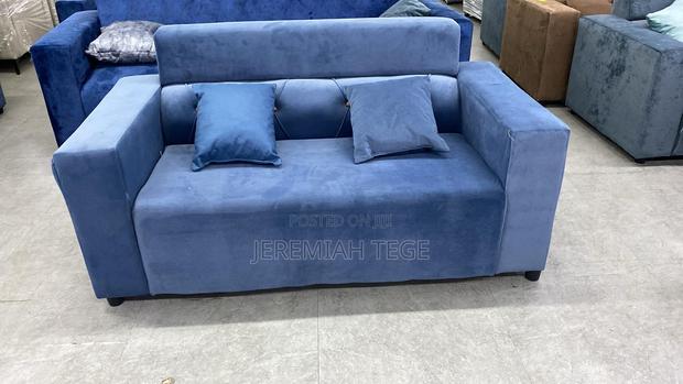 Quality 2in1 Sofa With Comfortable Pillows photo 2