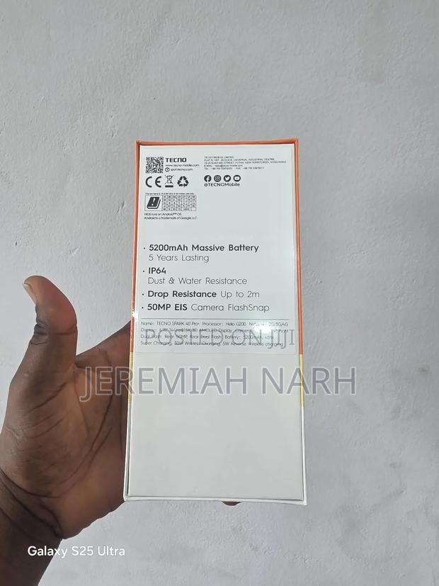 New Tecno Spark 40 Pro+ 256 GB Bronze photo 2