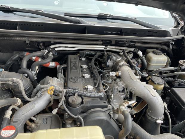 Toyota Land Cruiser Prado 3.0 D-4D (172 Hp) 2015 Black