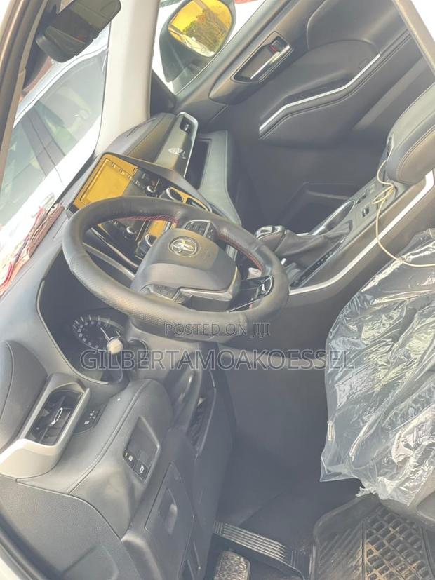 Toyota Highlander XLE AWD 2020 White