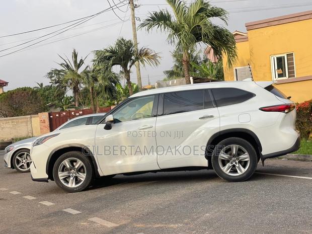 Toyota Highlander XLE AWD 2020 White