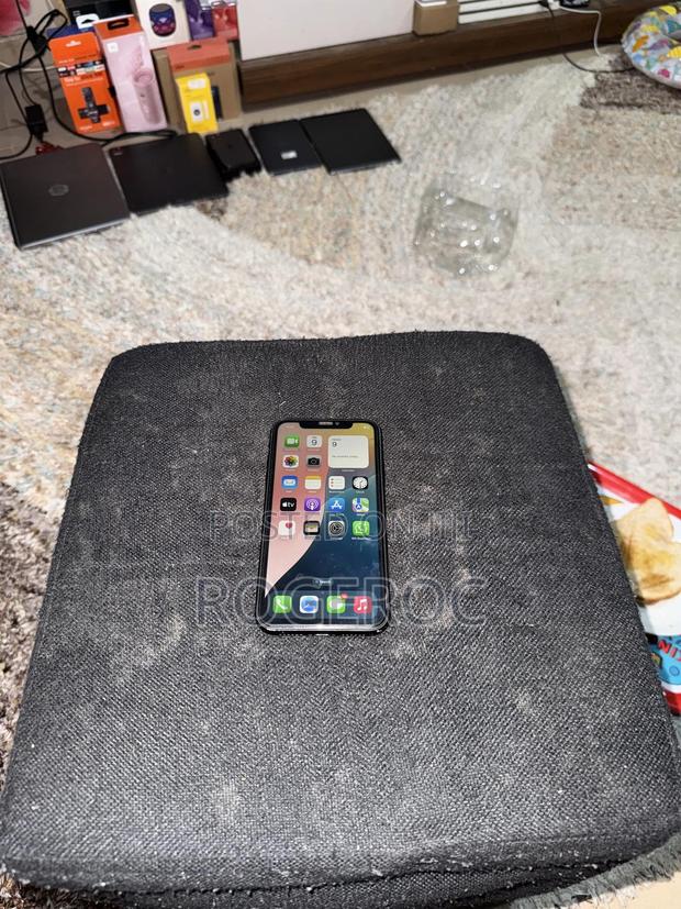 Apple iPhone XR 128 GB Black