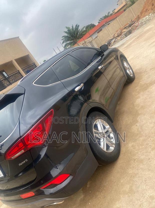 Hyundai Santa Fe 2017 Black