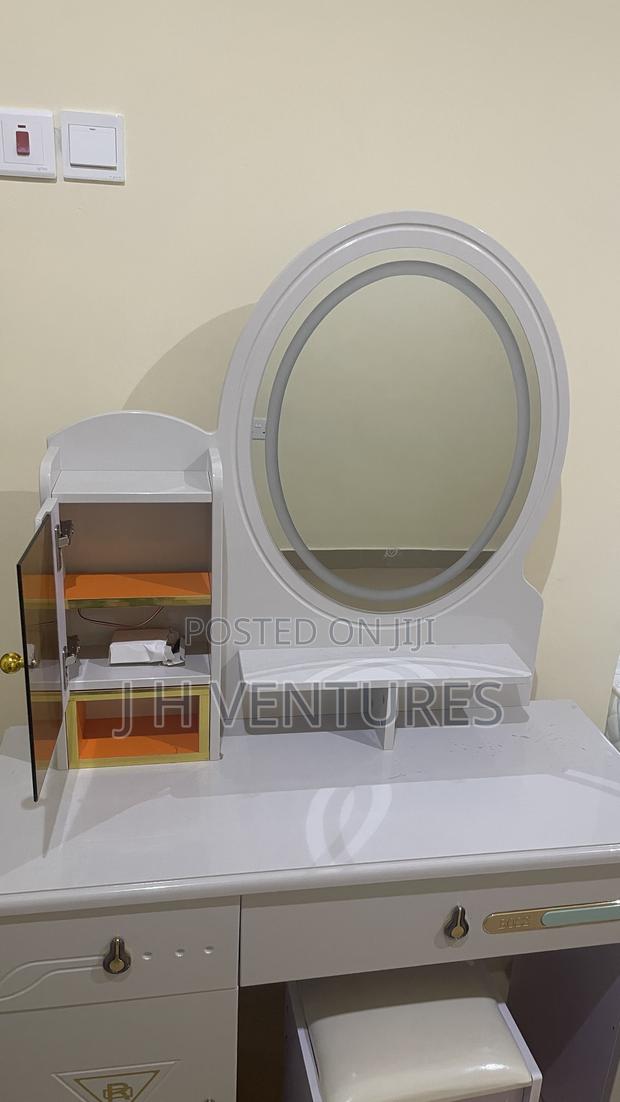 Dressing Mirror photo 5
