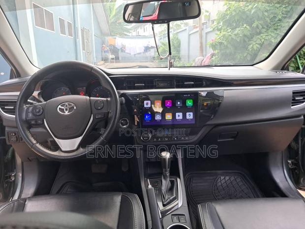 Toyota Corolla S 4dr Sedan (1.8L 4cyl CVT) 2014 Green