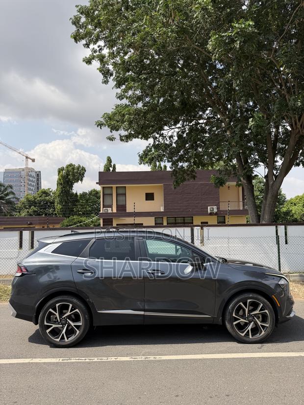 Kia Sportage X-Pro 2023 Gray photo 5