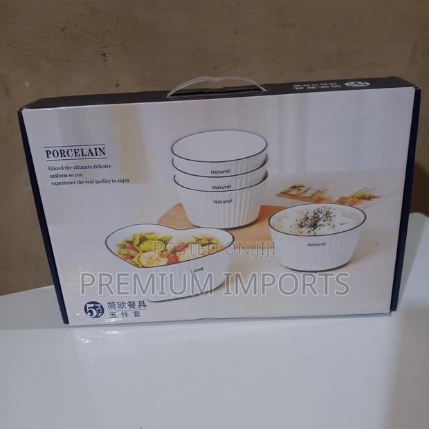Ceramic Bowl Set photo 3