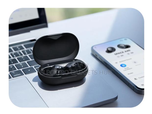 Anker Soundcore A40 photo 6
