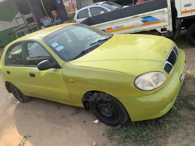 Daewoo Lanos 2004 Yellow